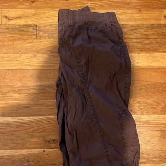 Urban outfitters BDG brown cargo pants - Picture 2 of 3